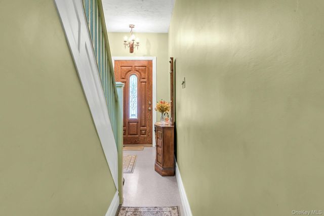 6417 Eliot Avenue, Middle Village, NY 11379
