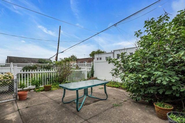 6417 Eliot Avenue, Middle Village, NY 11379