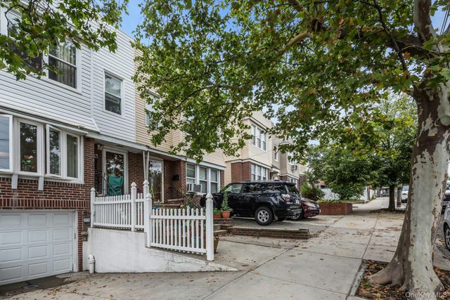 6417 Eliot Avenue, Middle Village, NY 11379