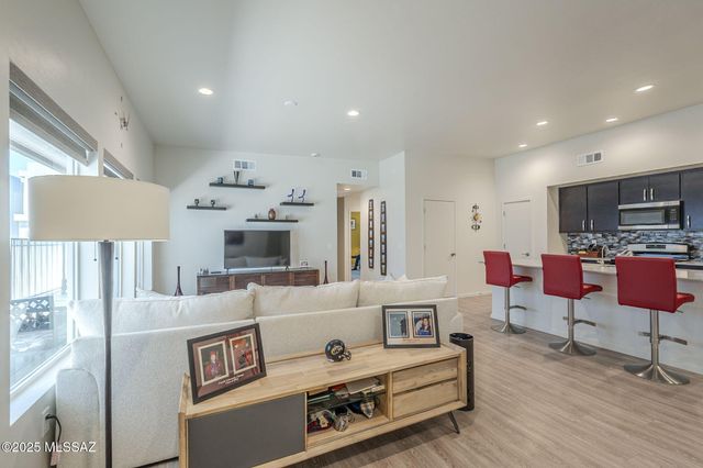 1845 S Poetry Lane, Tucson, AZ 85711