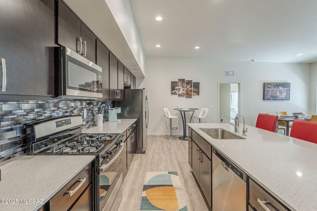 1845 S Poetry Lane, Tucson, AZ 85711