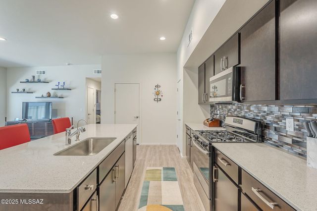 1845 S Poetry Lane, Tucson, AZ 85711