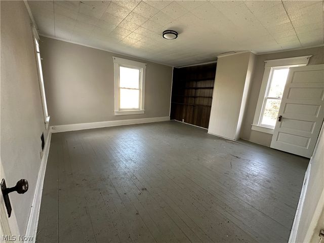 1359 Eastman Street, Zanesville, OH 43701