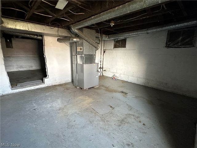 1359 Eastman Street, Zanesville, OH 43701