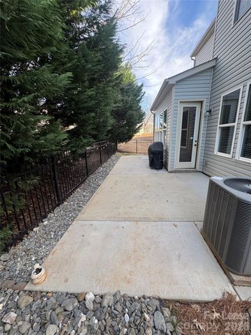 3735 Park South Station Boulevard, Charlotte, NC 28210