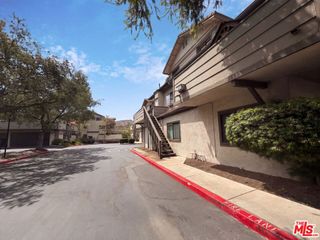 68 Maegan Place 4, Thousand Oaks, CA 91362