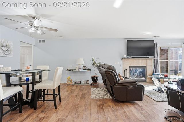 42802 Patty Lane, Van Buren, MI 48111