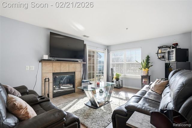 42802 Patty Lane, Van Buren, MI 48111