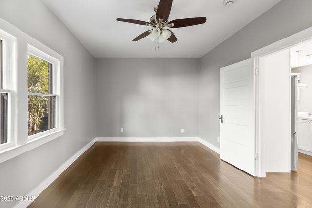 1209 E MORELAND Street, Phoenix, AZ 85006