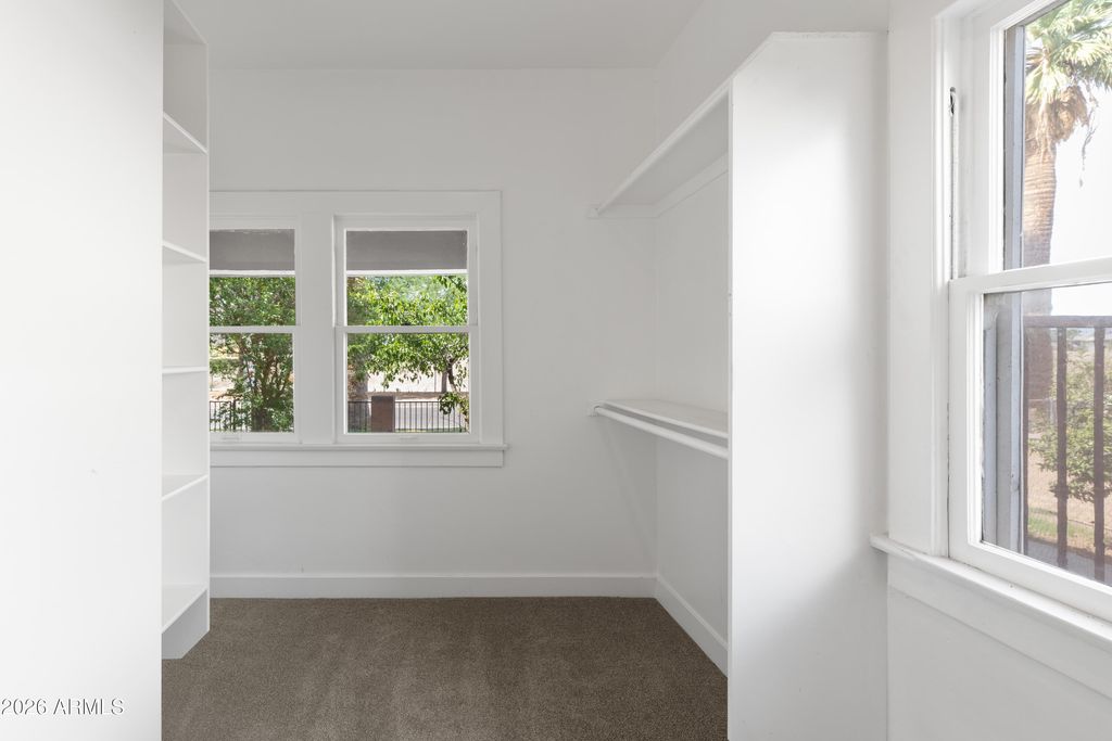 Image 22 of property listing at 1209 E MORELAND Street, Phoenix, AZ 85006