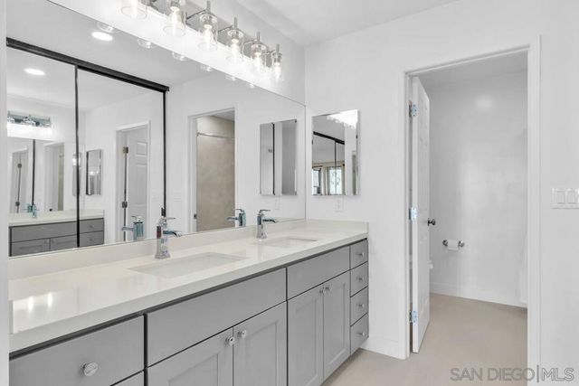 119 Spinnaker Court, Del Mar, CA 92014
