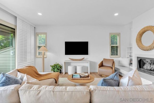 119 Spinnaker Court, Del Mar, CA 92014