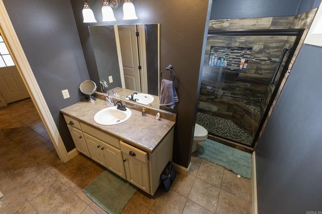 447 S Broad Street, Batesville, AR 72501