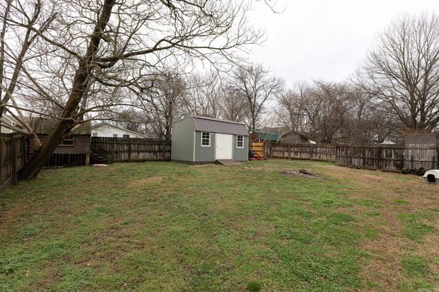 447 S Broad Street, Batesville, AR 72501