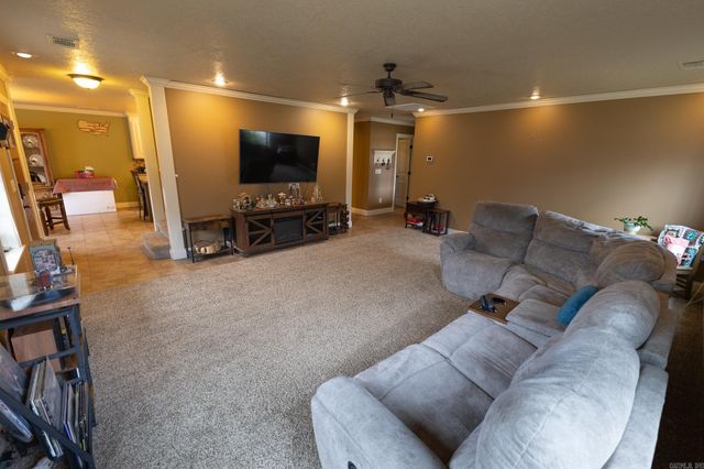 447 S Broad Street, Batesville, AR 72501