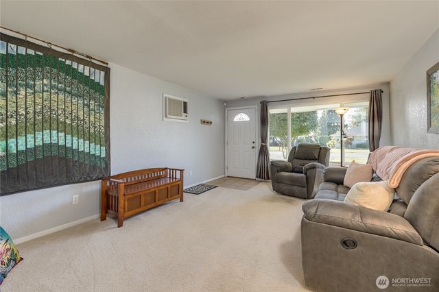 5011 79th Avenue Ct E, Fife, WA 98424