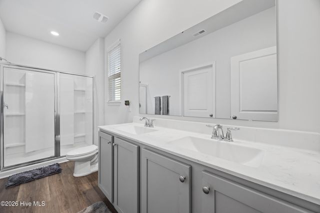 144 Windy Woods Way, Wilmington, NC 28401