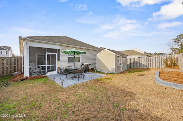 144 Windy Woods Way, Wilmington, NC 28401