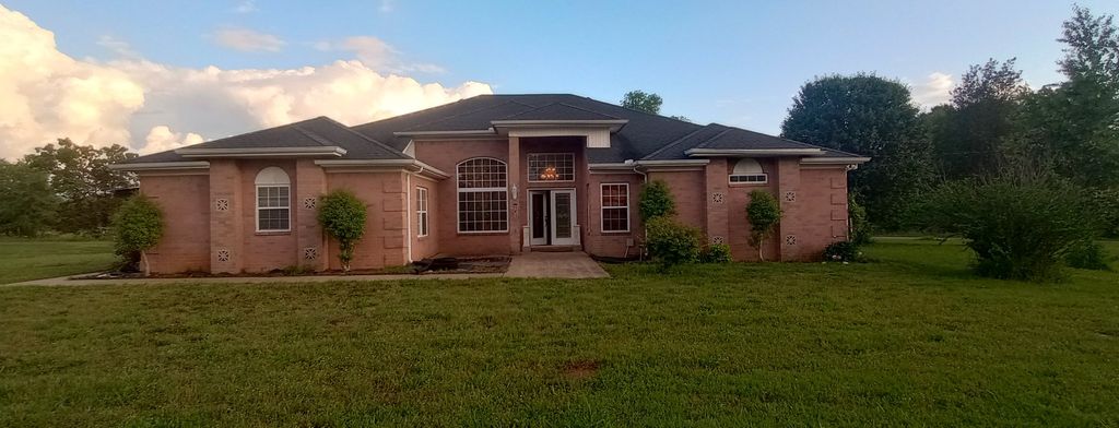 4389 Veals Rd, Murfreesboro, TN 37127