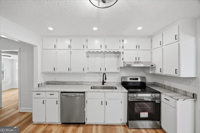 102 George Drive, Warner Robins, GA 31093