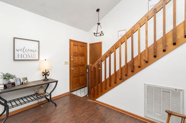 150 FALLING ROCK DR, Stuarts Draft, VA 24477