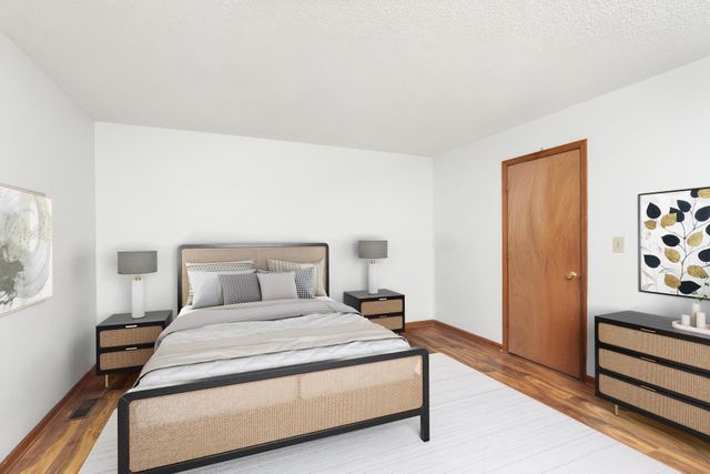 150 FALLING ROCK DR, Stuarts Draft, VA 24477