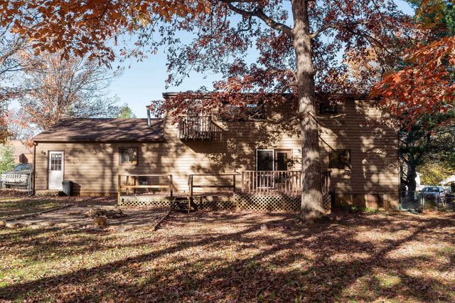 150 FALLING ROCK DR, Stuarts Draft, VA 24477