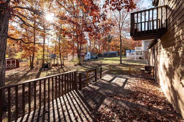 150 FALLING ROCK DR, Stuarts Draft, VA 24477