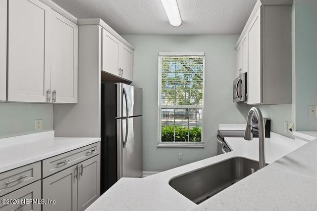 13703 RICHMOND PARK Drive N 3003, Jacksonville, FL 32224