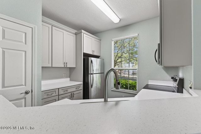 13703 RICHMOND PARK Drive N 3003, Jacksonville, FL 32224