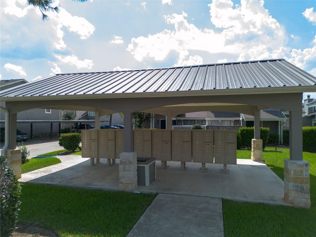 6324 Shadow Tree Drive 632, Houston, TX 77035