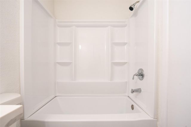 6324 Shadow Tree Drive 632, Houston, TX 77035