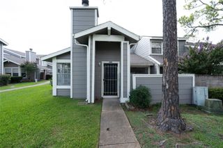 6324 Shadow Tree Drive 632, Houston, TX 77035