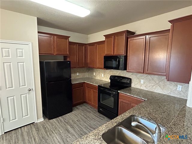 137 Bainbridge Road, Temple, TX 76502