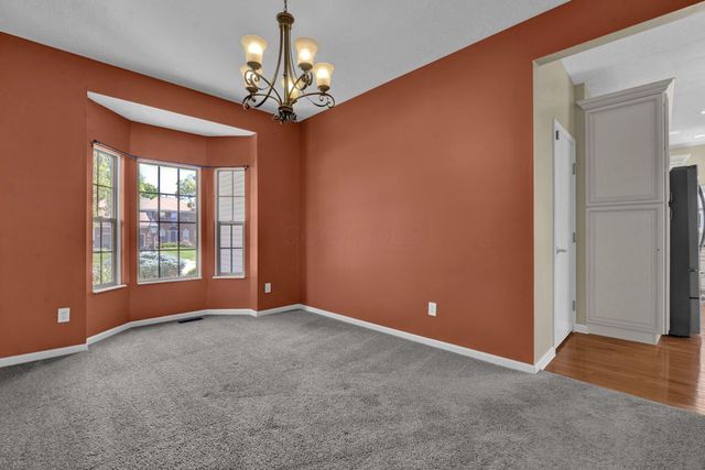 6218 Falcon Chase Drive, Westerville, OH 43082