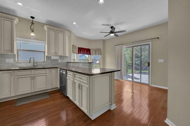 6218 Falcon Chase Drive, Westerville, OH 43082