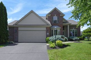 6218 Falcon Chase Drive, Westerville, OH 43082