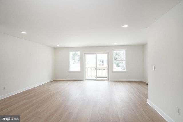 301 BILLINGSPORT ROAD, Paulsboro, NJ 08066