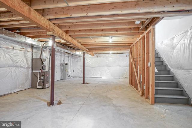 301 BILLINGSPORT ROAD, Paulsboro, NJ 08066