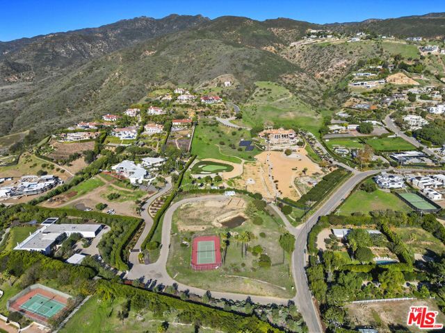 5909 Philip Avenue, Malibu, CA 90265