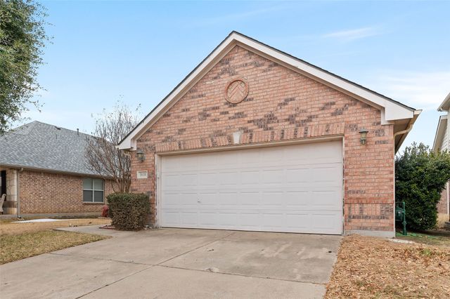 2121 Castle Creek Drive, Little Elm, TX 75068