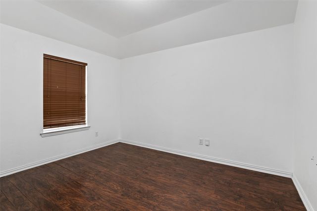 2121 Castle Creek Drive, Little Elm, TX 75068