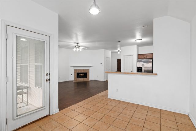 2121 Castle Creek Drive, Little Elm, TX 75068