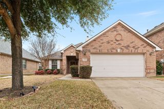 2121 Castle Creek Drive, Little Elm, TX 75068
