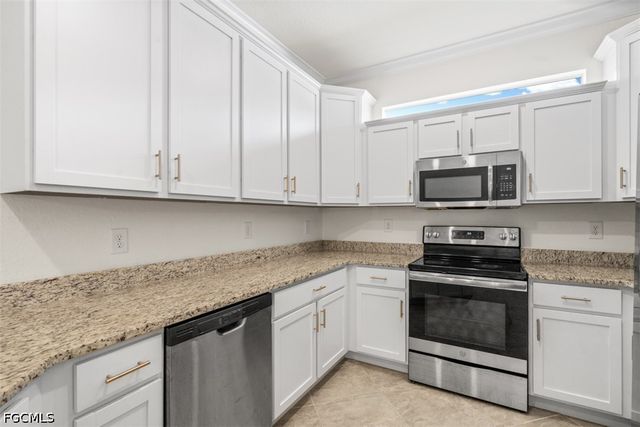 4176 Bisque LN, Fort Myers, FL 33916