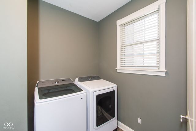 2350 Waterside Circle, Avon, IN 46123