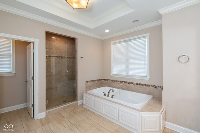 2350 Waterside Circle, Avon, IN 46123