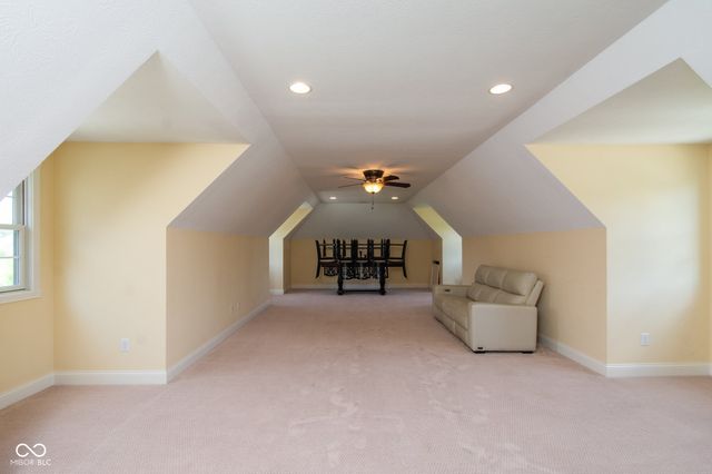 2350 Waterside Circle, Avon, IN 46123