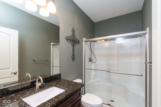 2350 Waterside Circle, Avon, IN 46123