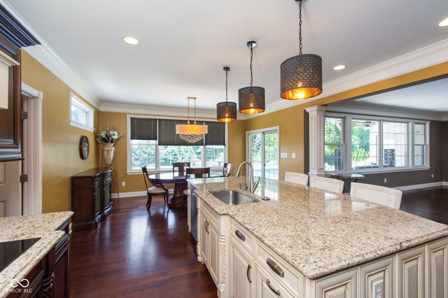 2350 Waterside Circle, Avon, IN 46123